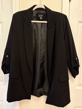 Nicole Miller Black Open-Front Roll-Sleeve Blazer